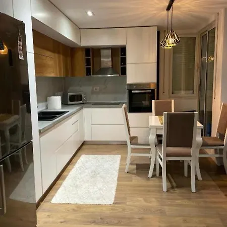 Apartmán Luxury Duplex Golden Park 3 Tirana
